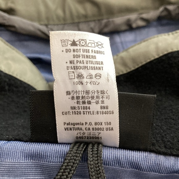 XL Patagonia men’s waterproof Swiftcurrent Wading Jacket for Fly Fishing - Picture 10 of 11